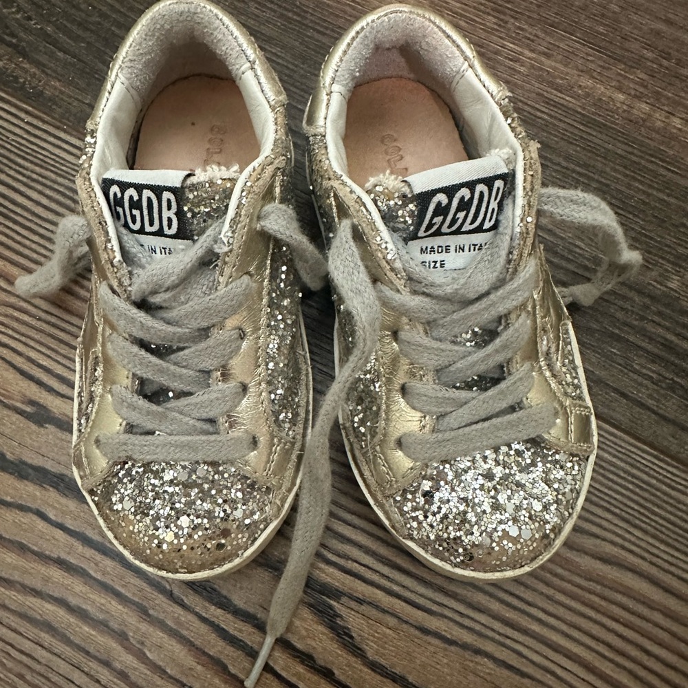 Golden Goose Sneakers